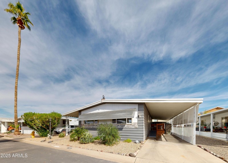 11411-N-91st-Ave-11032025_220839