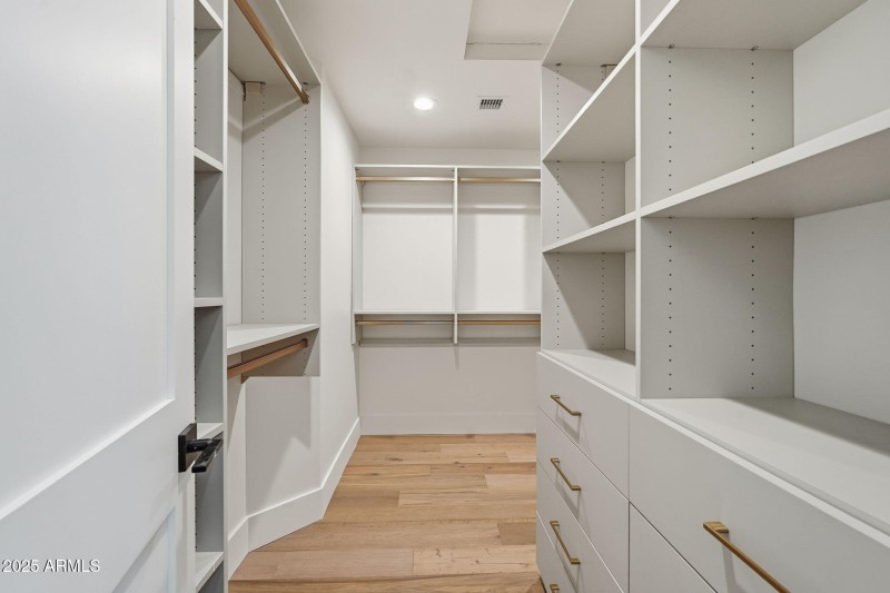 Primary Walkin Closet