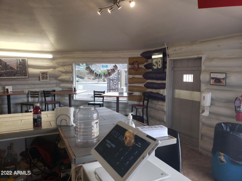 20220117171417392413000000-o