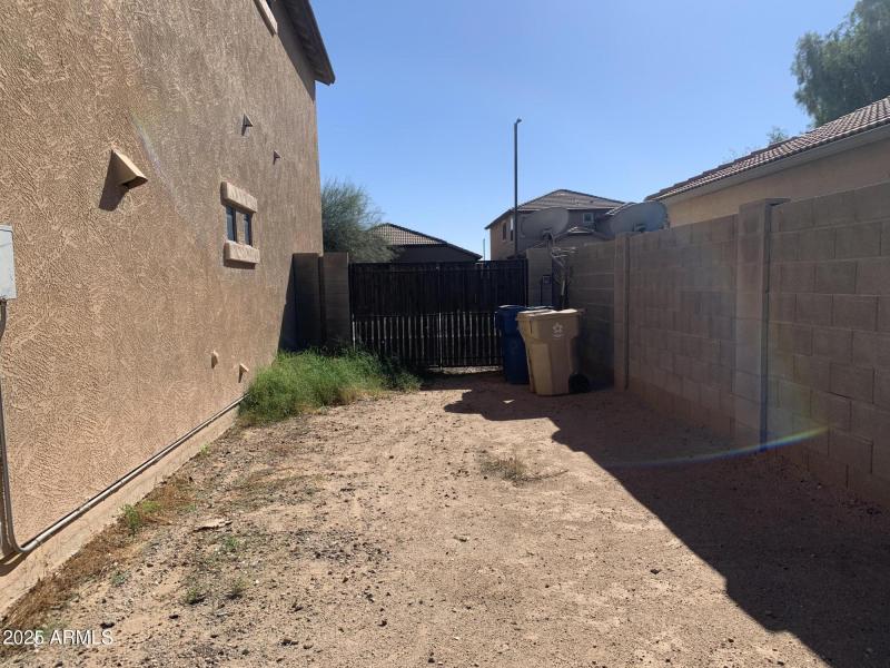 Side yard showing RV Gate
