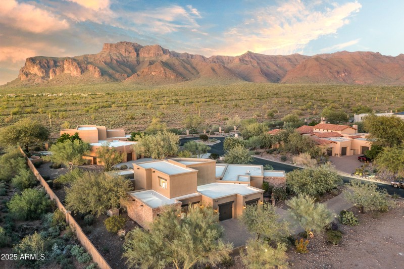 2466 S Pinyon Village (3 of 85)