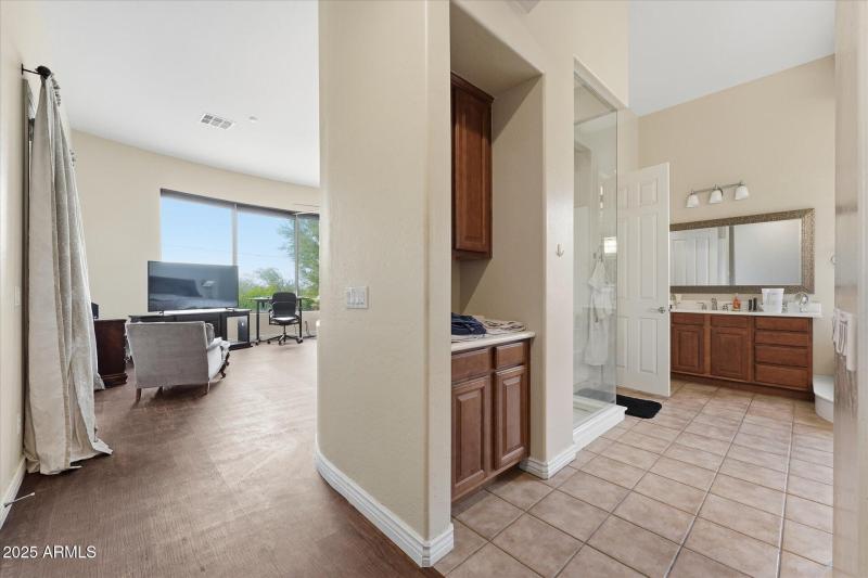 24-024-primary-bathroom