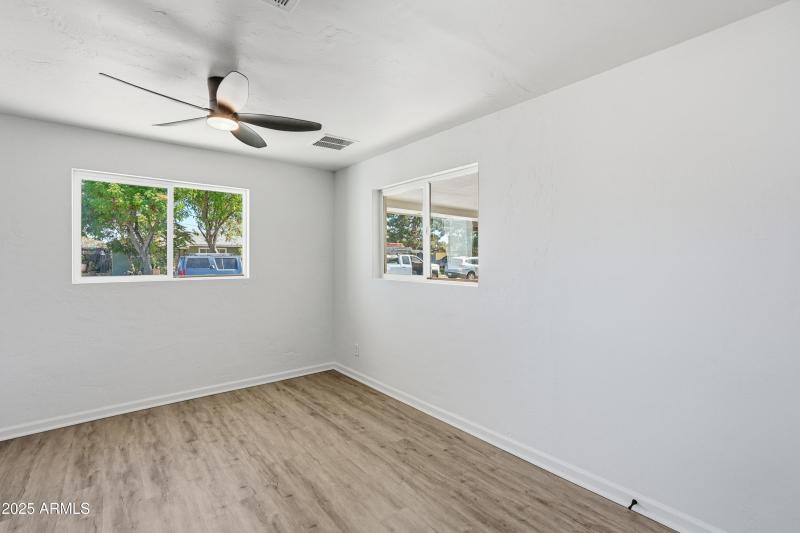 22-print-022_ListerPros