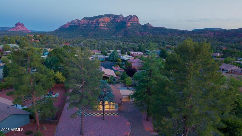 0-HK5A2281-CmRaw-Plus-Edit-DJI_0603