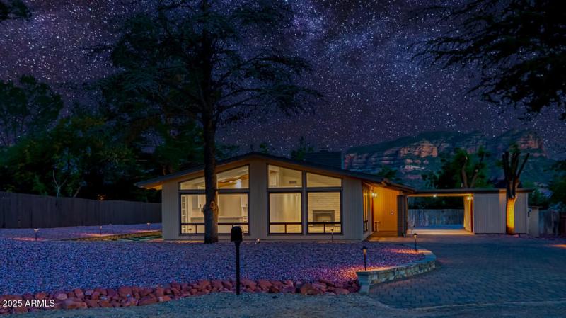 0-HK5A2297-HDR-1-CmRw-Pls-Edit-Night-Sky