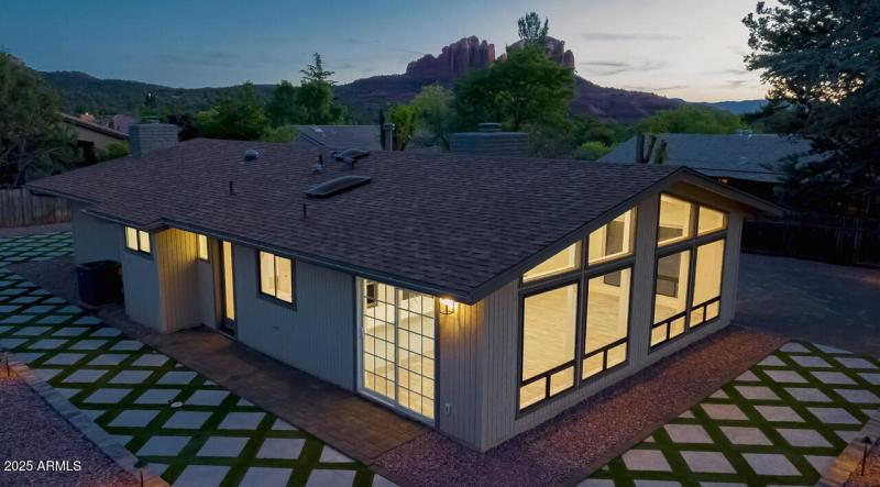 0-HK5A2281-CmRaw-Plus-Edit-DJI_0639 (1)