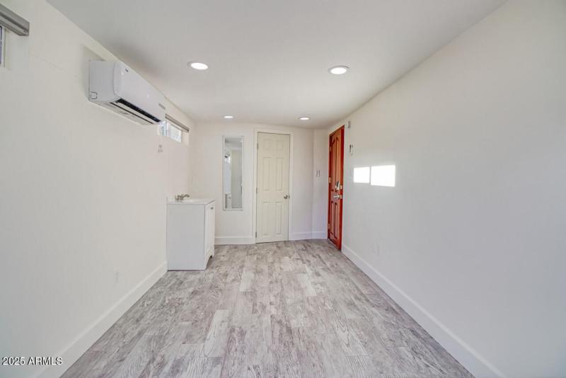 28-INT-80D-HDR-1-CR-P-Edit-IMG_1307