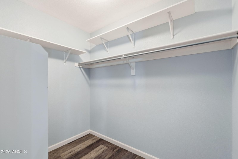 016__645 W Mirage Loop