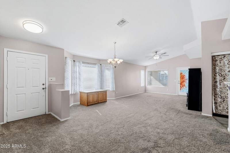 004__645 W Mirage Loop