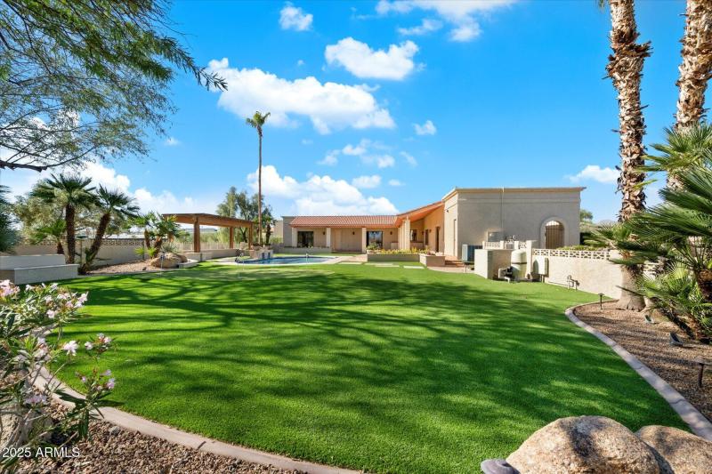 ResortInspired Yard