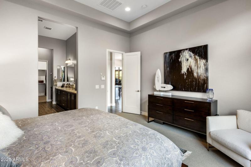 10-web-or-mls-D46A0316 copy