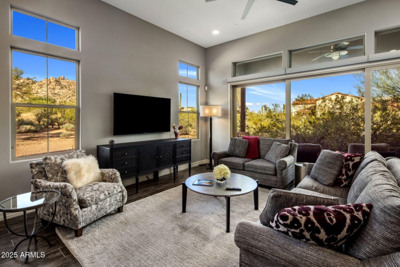 24-web-or-mls-D46A0414 copy