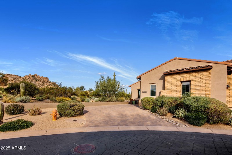 30-web-or-mls-D46A0475 copy