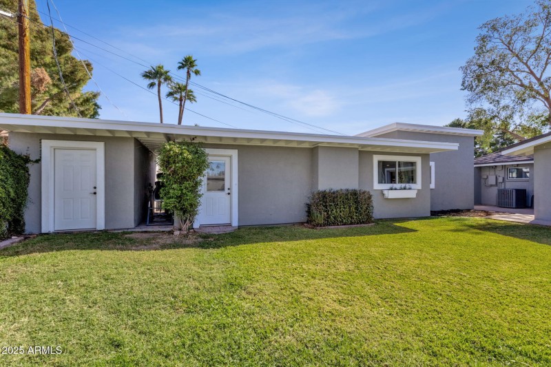 Casita with additional storage