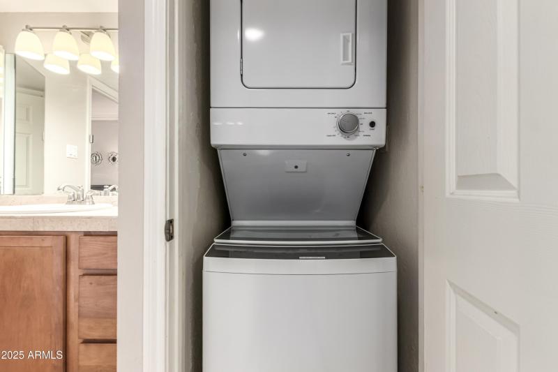 In-Unit Washer & Dryer