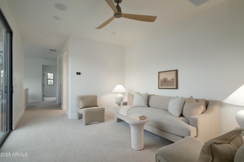 Upstairs flex space from primary