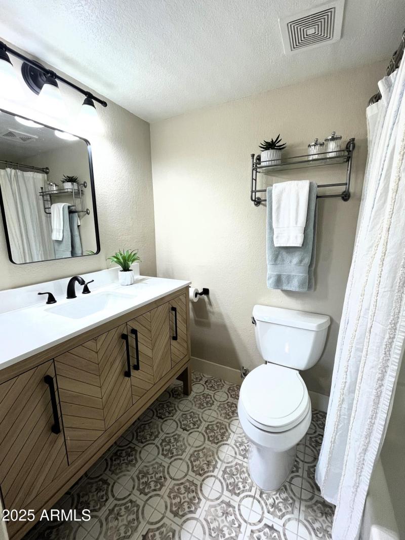 Ensuite bathroom