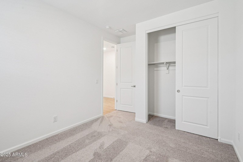 19-web-or-mls-W Camino de Oro-S0511-019