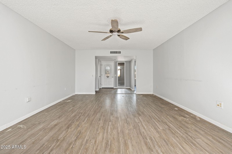 13247 W Beardsley Rd - 07