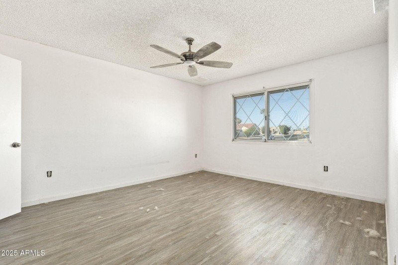 13247 W Beardsley Rd - 22