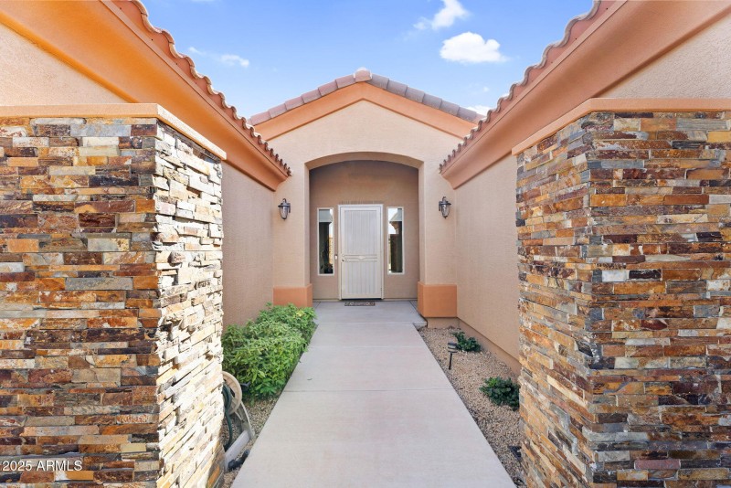 Front Walkway and Entry