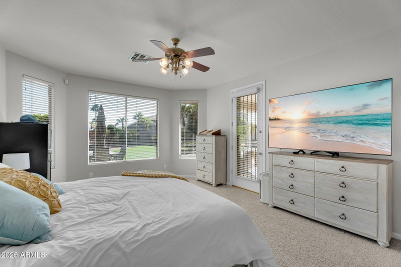 25-web-or-mls-Meadowview-24