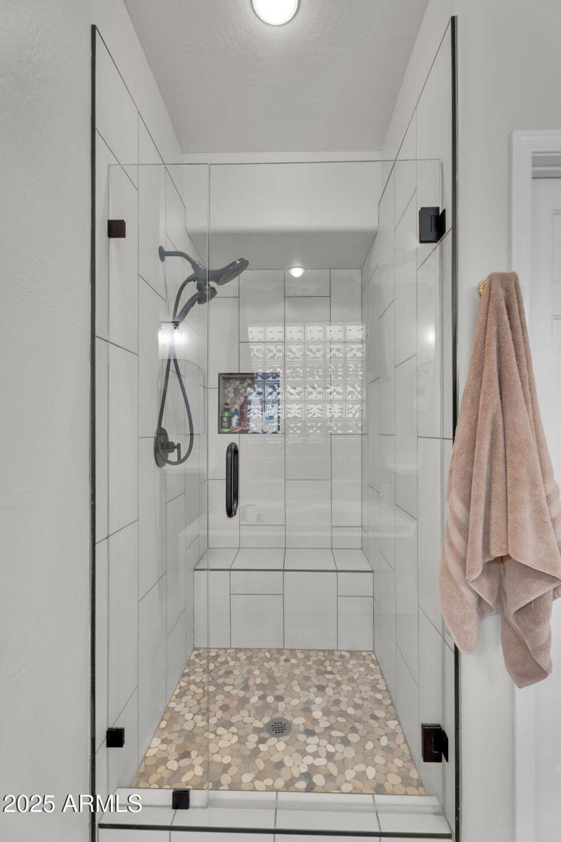 28-web-or-mls-Meadowview-27