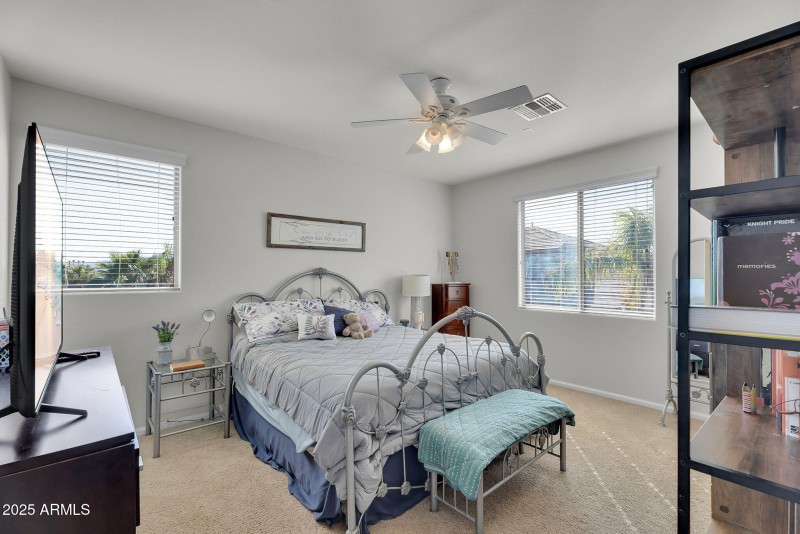 34-web-or-mls-Meadowview-31