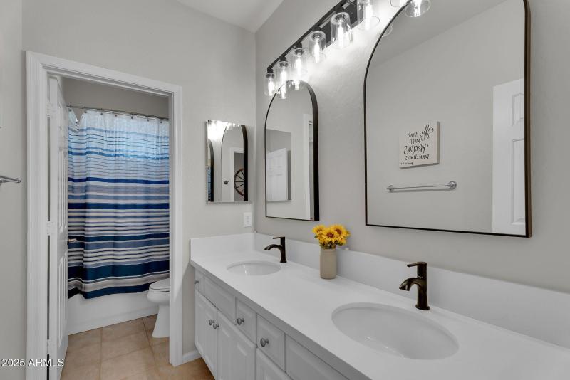 40-web-or-mls-Meadowview-35