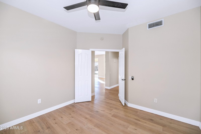 18-22110 N Lobo Ln-print-019-017-22110 N