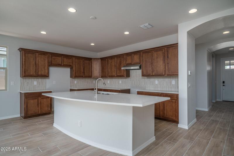 3) KITCHEN