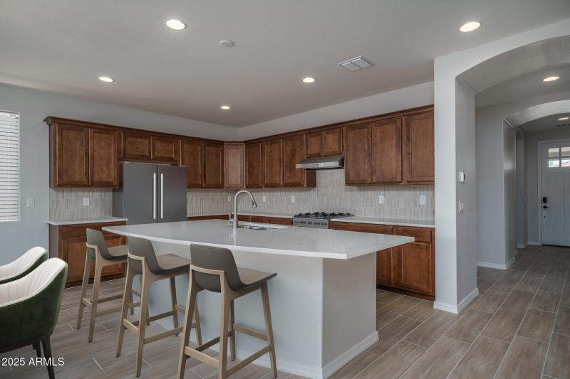 3VS) KITCHEN