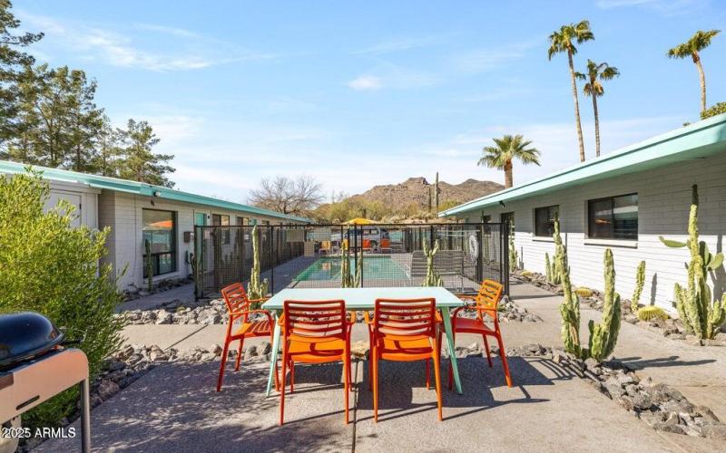 20250323224359611041000000-o