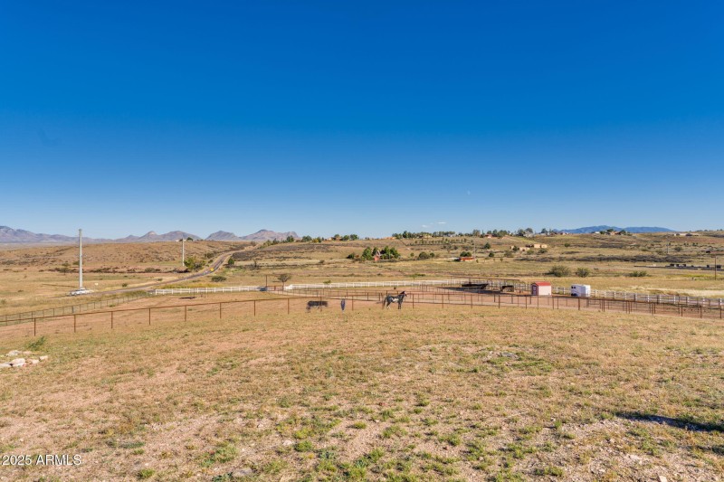 21-web-or-mls-Mustang Trail-10