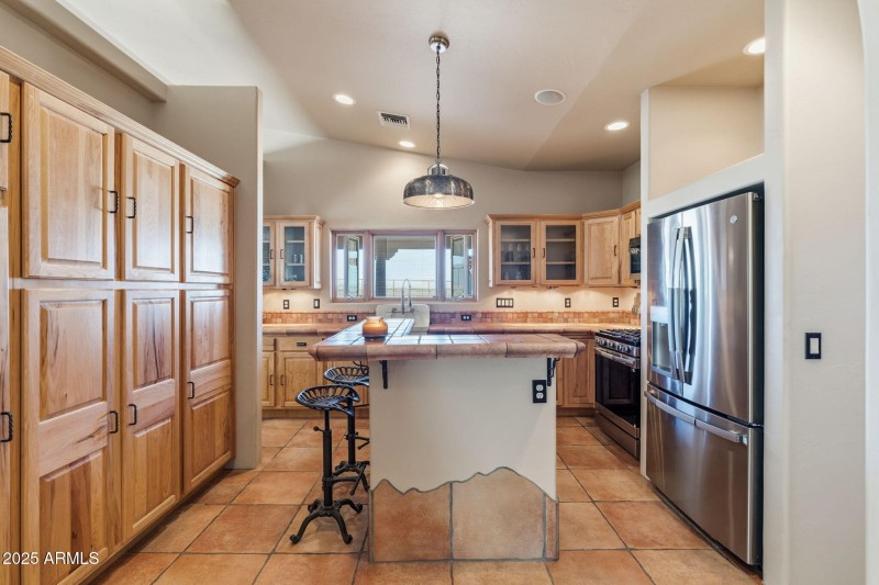 60-web-or-mls-Mustang Trail-49