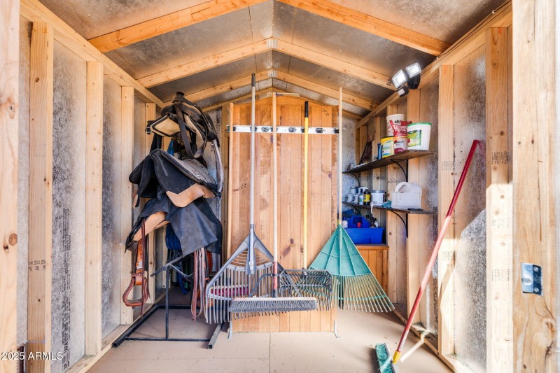 127-web-or-mls-Mustang Trail-116