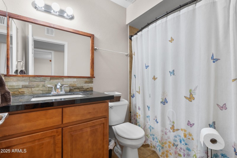 23_4450 w ironwood dr-25