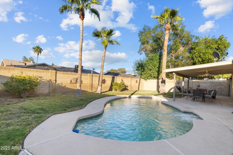 36_4450 w ironwood dr-12