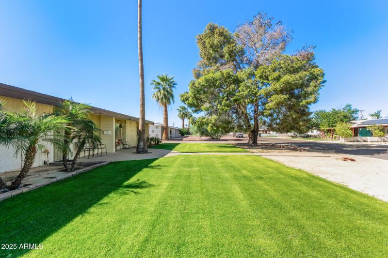 Front yard is maintained by landlord