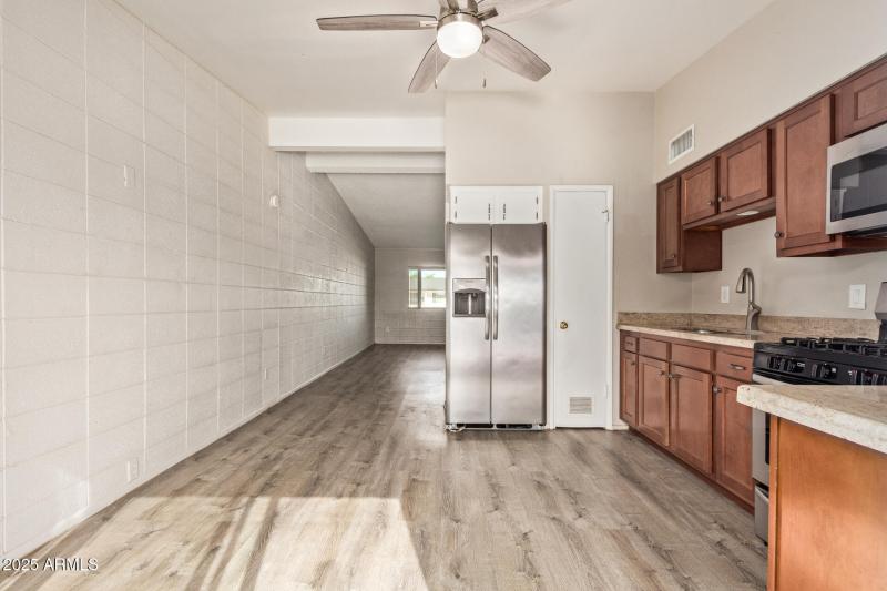 Kitchen facing greatroom