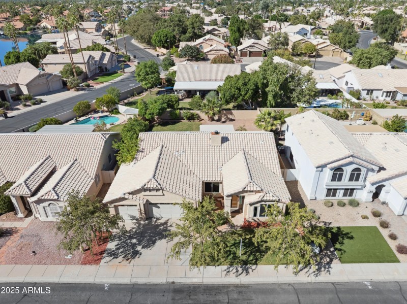 2.2-DJI_20251105113542_0005_D