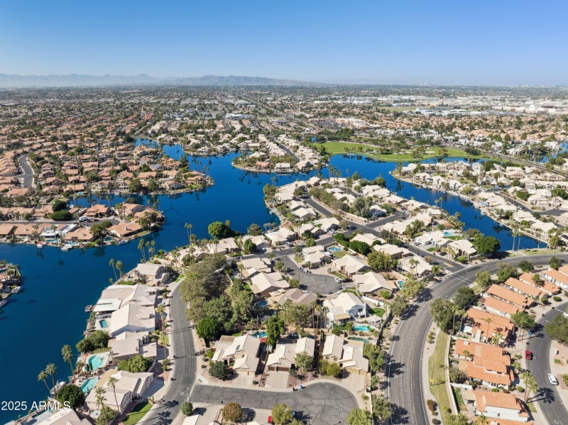 48-DJI_20251105114059_0012_D