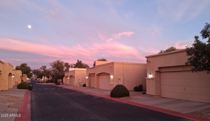 625NHamiltonStUnit8_62164_44