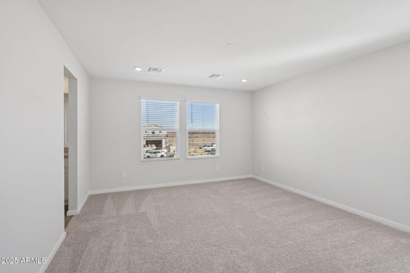 26-web-or-mls-W Jessie Ln-S0611-026