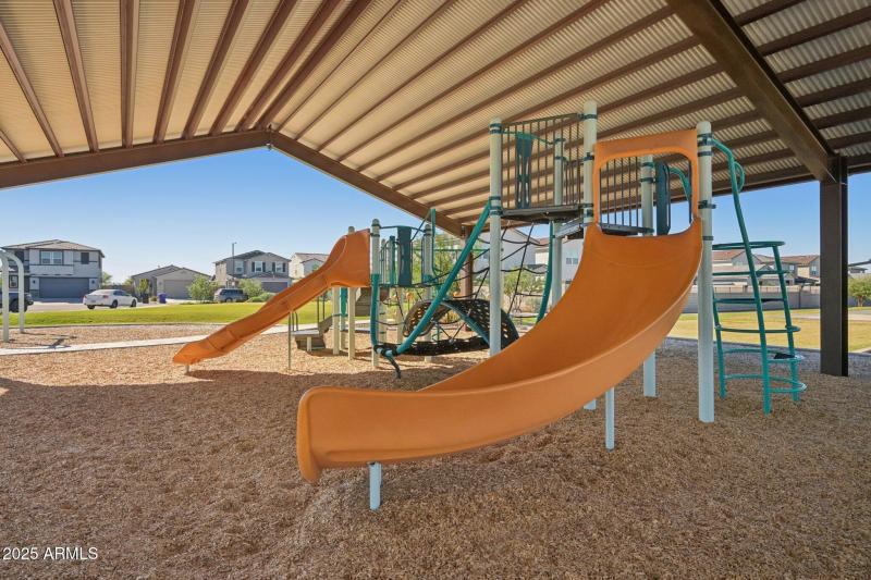 38-web-or-mls-W Jessie Ln-0611-903