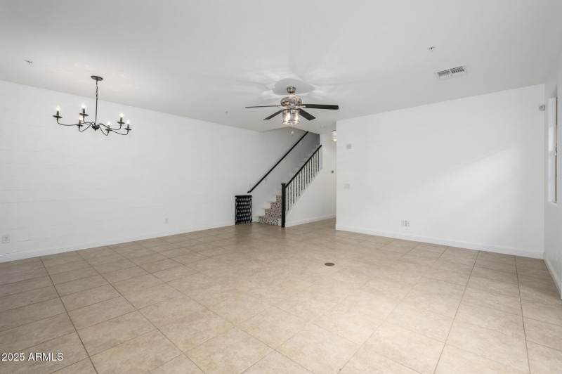 4-web-or-mls-WhiteRock-12