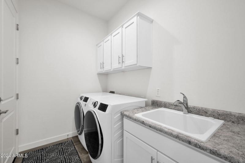 Laundry Rm