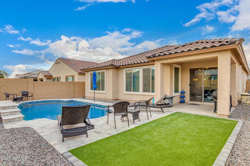 0029-29 - Danish Red