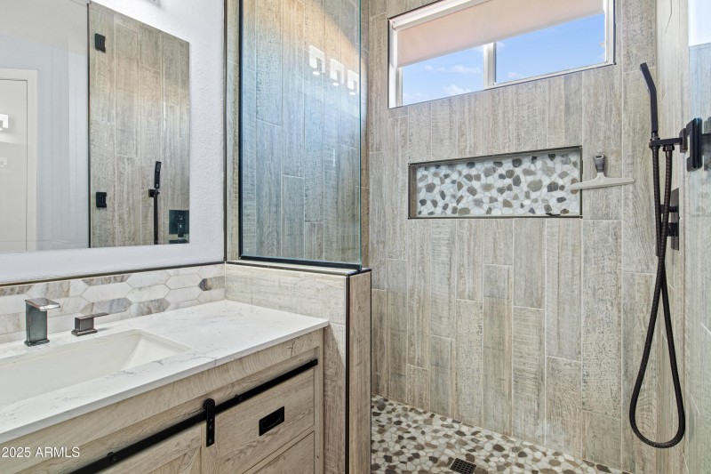 625 N Hamilton St 41-14