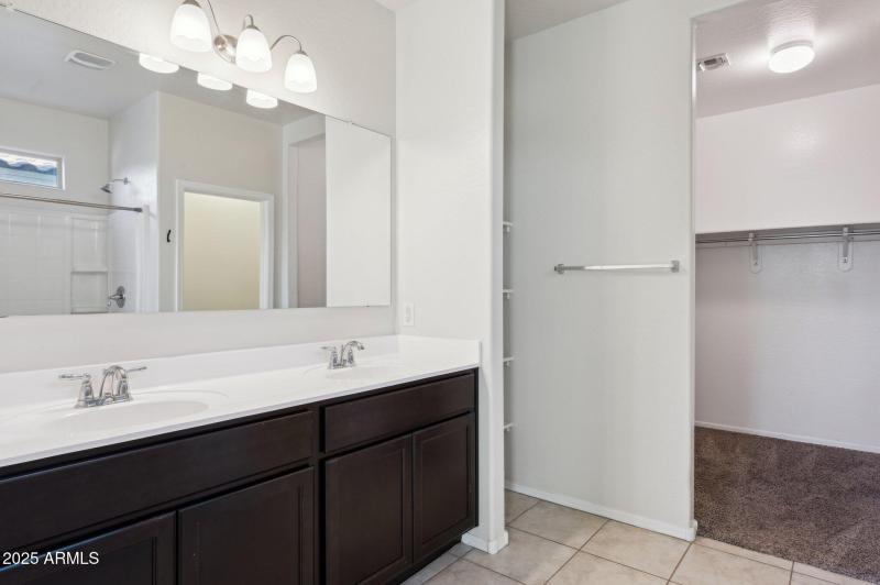 34-web-or-mls-5003-e-smoky-quartz-rd